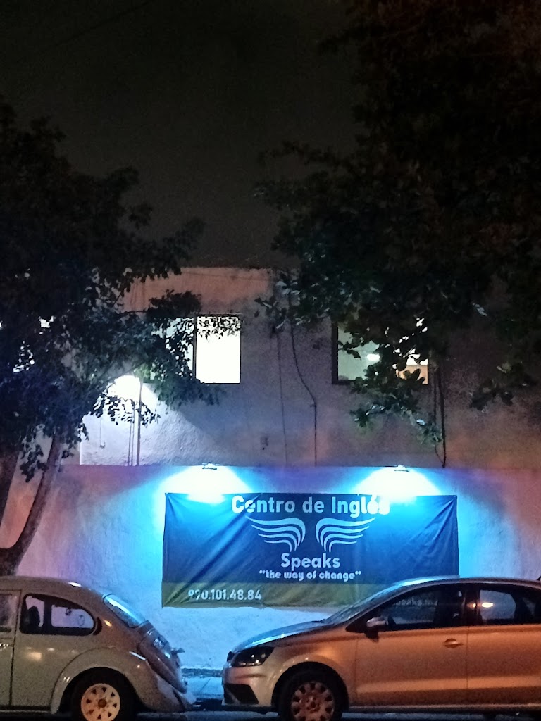 Centro de ingles speaks