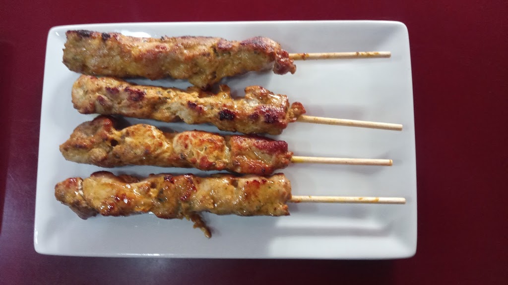 Bon Dia Cafeteria — Comida y bebida