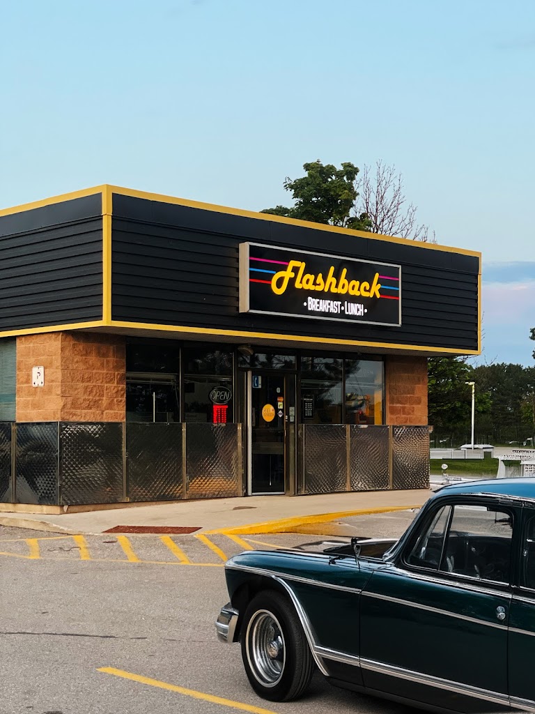 Flashback Breakfast & Lunch