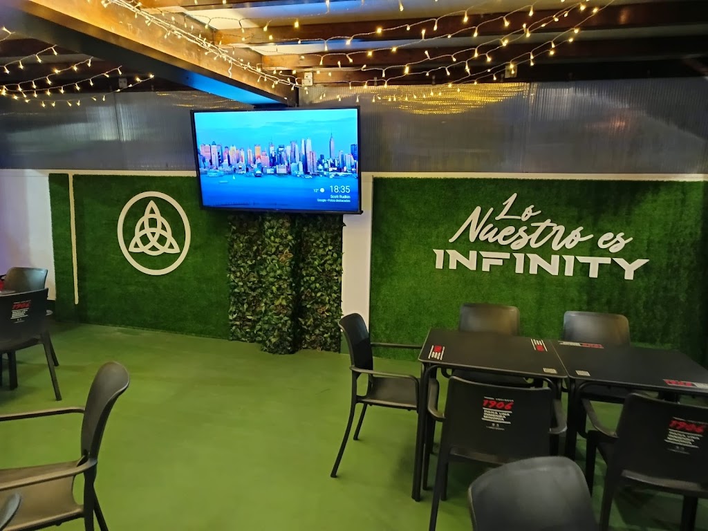 INFINITY BAR — Del propietario
