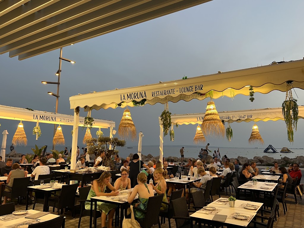 LA MORUNA Restaurante Lounge Bar