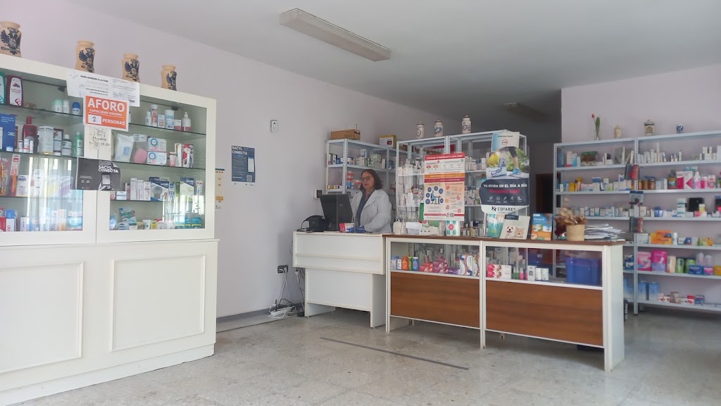 Farmacia de Nieva — Del propietario