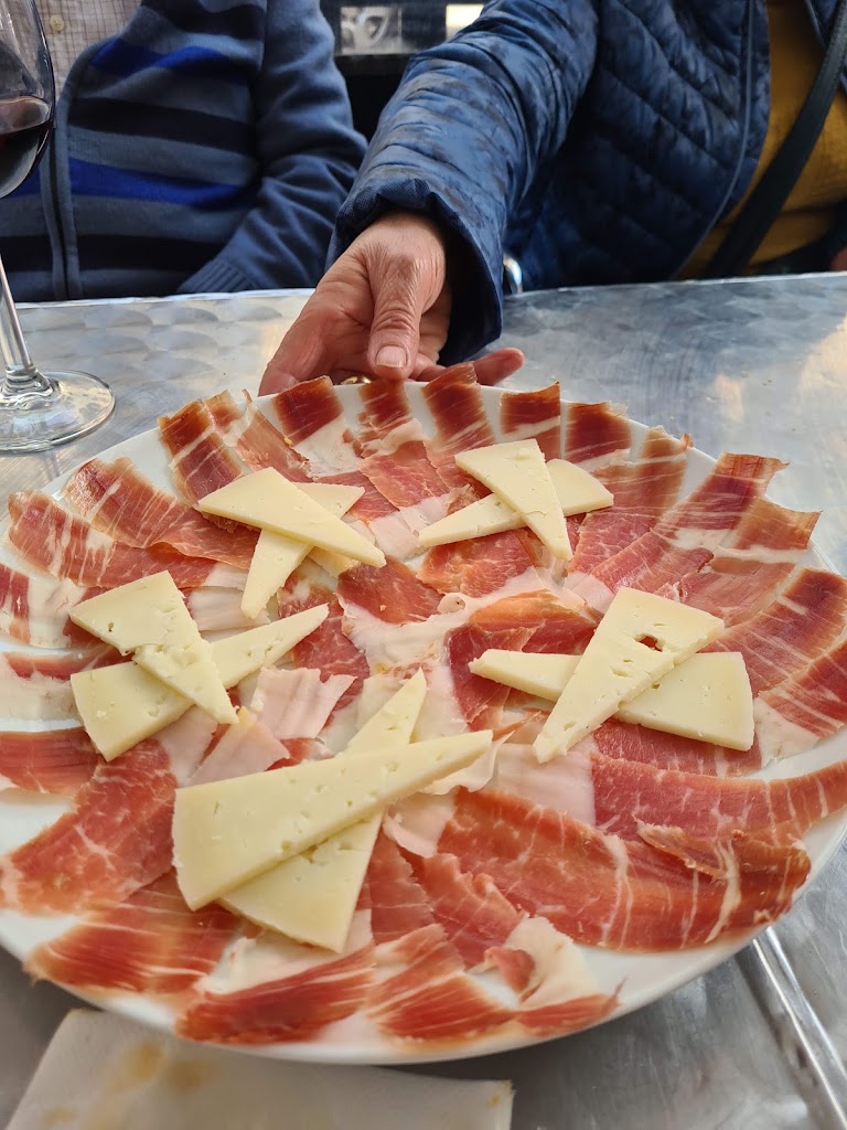 Bodega El Suro — Jamon