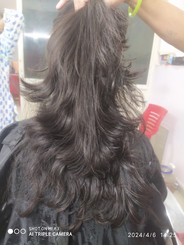 Kalani S Beauty Parlour Only For Ladies