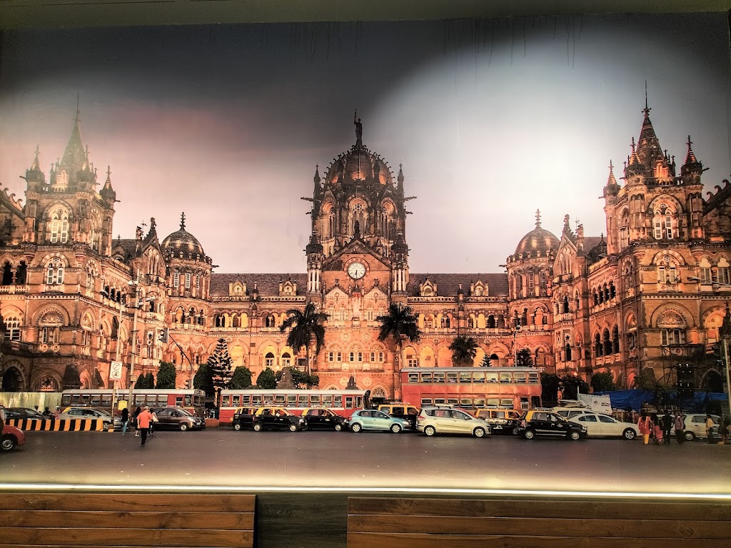 Shree Akaasa Pure Veg Family Restaurant