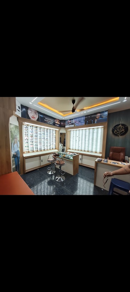 Eye Fi Opticals And Clinic