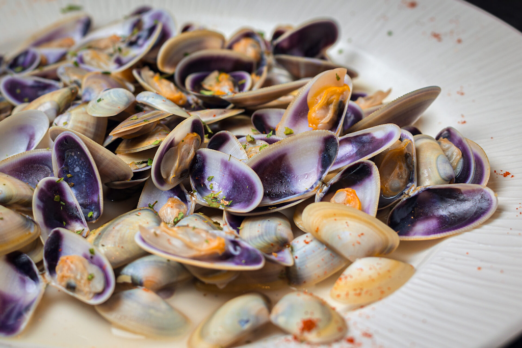 Anima Restaurant Vilanova — Comida y bebida