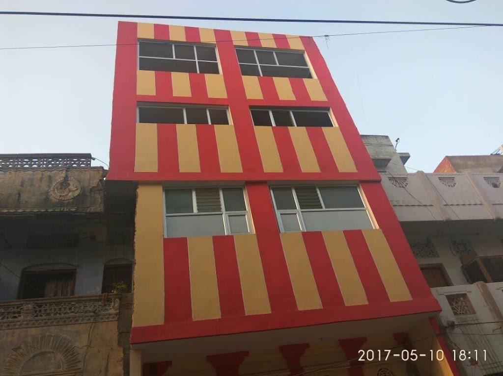 Hotel Kanpur Villa