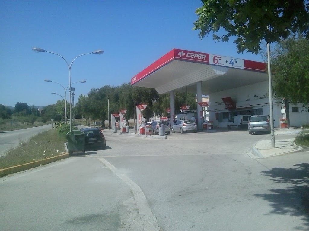 Estacion de servicio Cepsa — Estacion de servicio