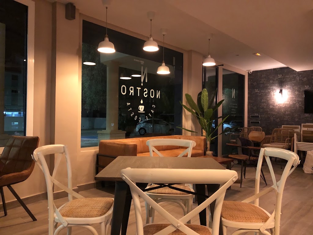 Nostro Cafe Costa — Ambiente