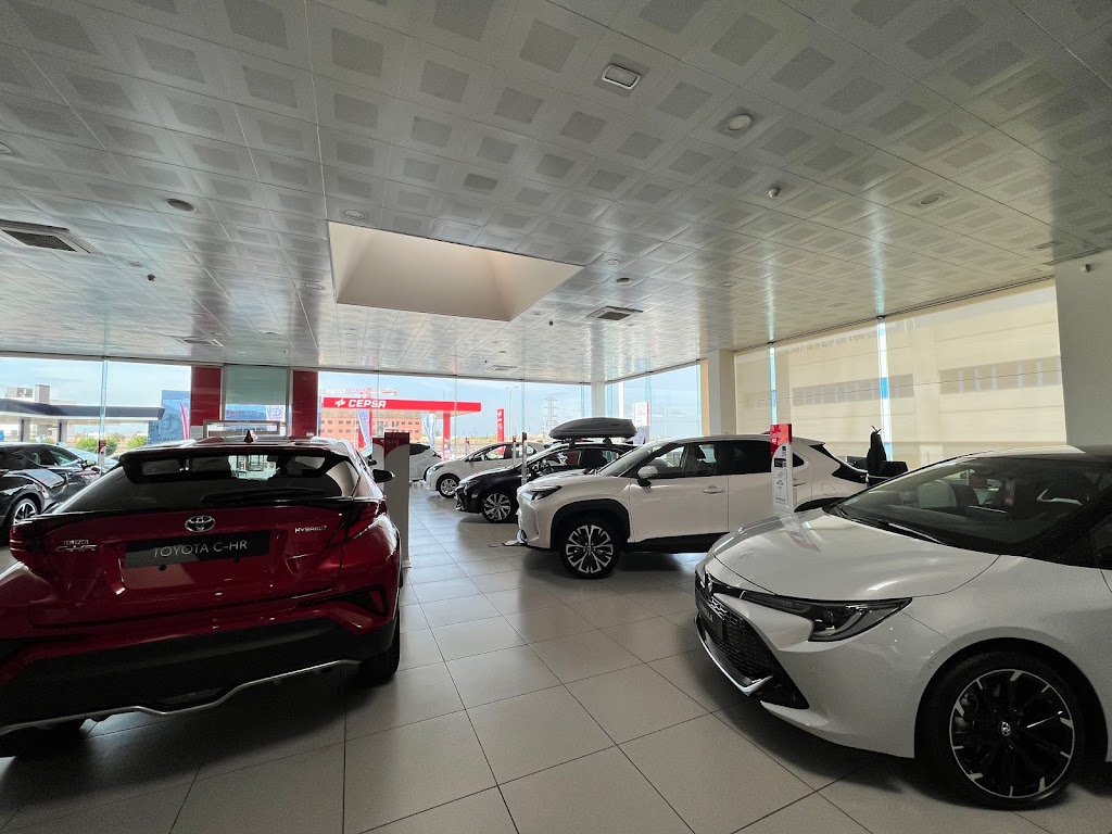 Concesionario Oficial TOYOTA - Comauto Sur — Interior