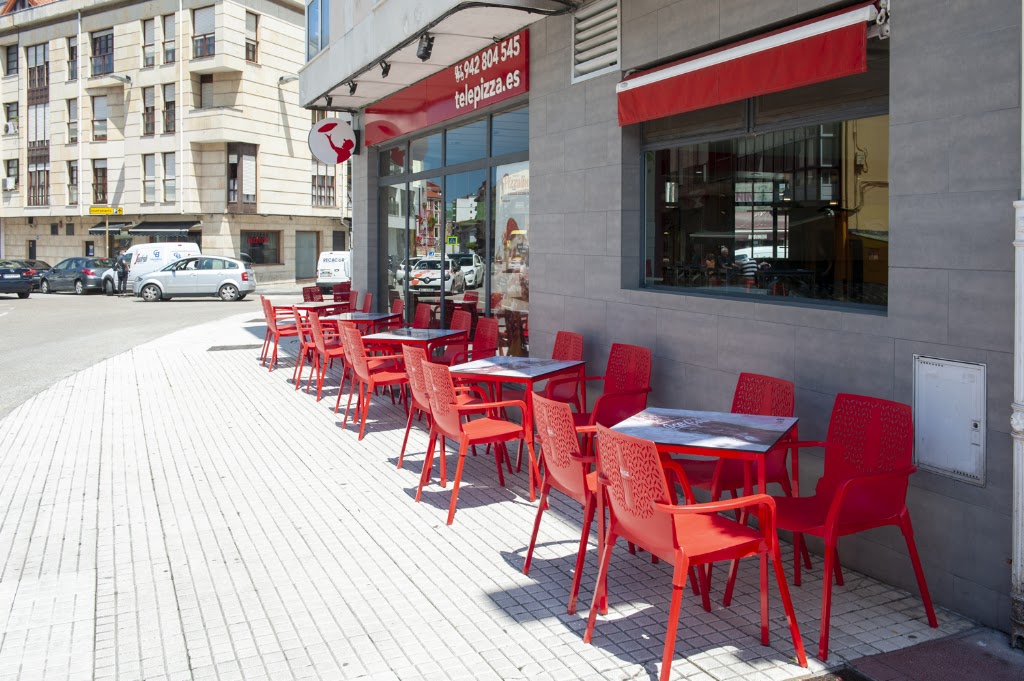 Telepizza Torrelavega, Vallejo - Comida a Domicilio — Ambiente