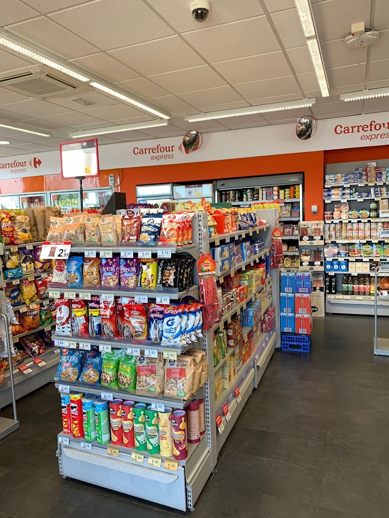 Estacion de servicio Cepsa — Interior