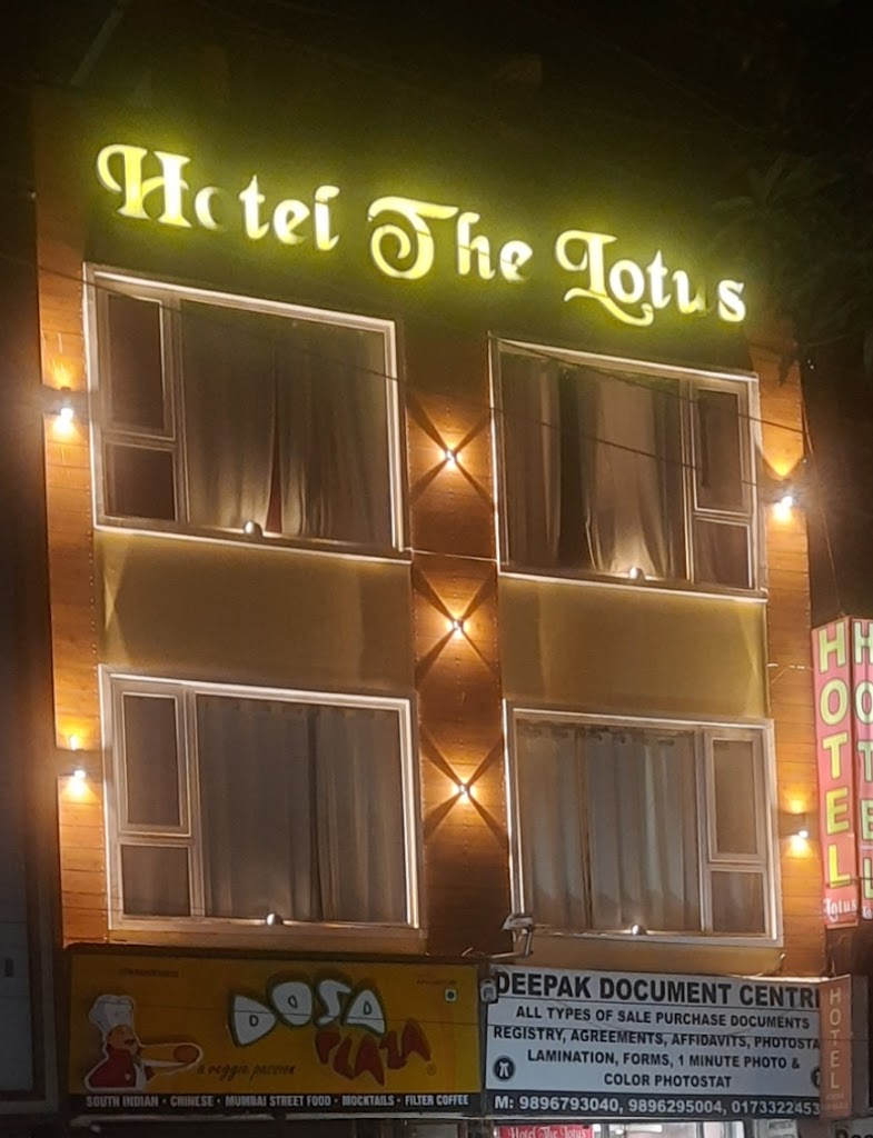 Hotel The Lotus