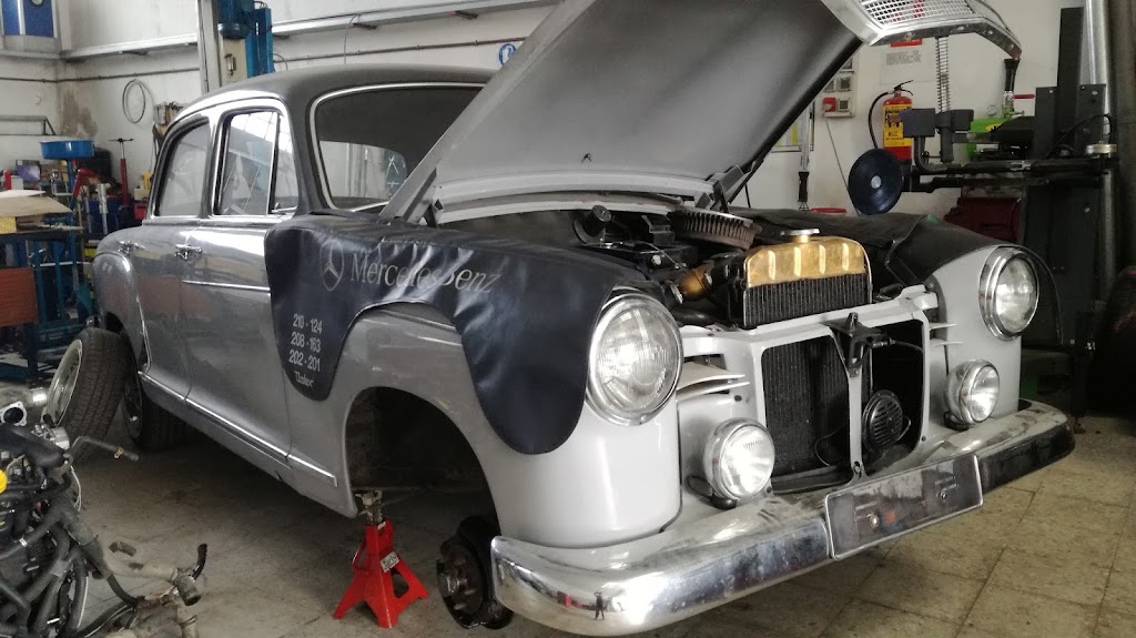 CORRALES CAR SERVICE — Del propietario