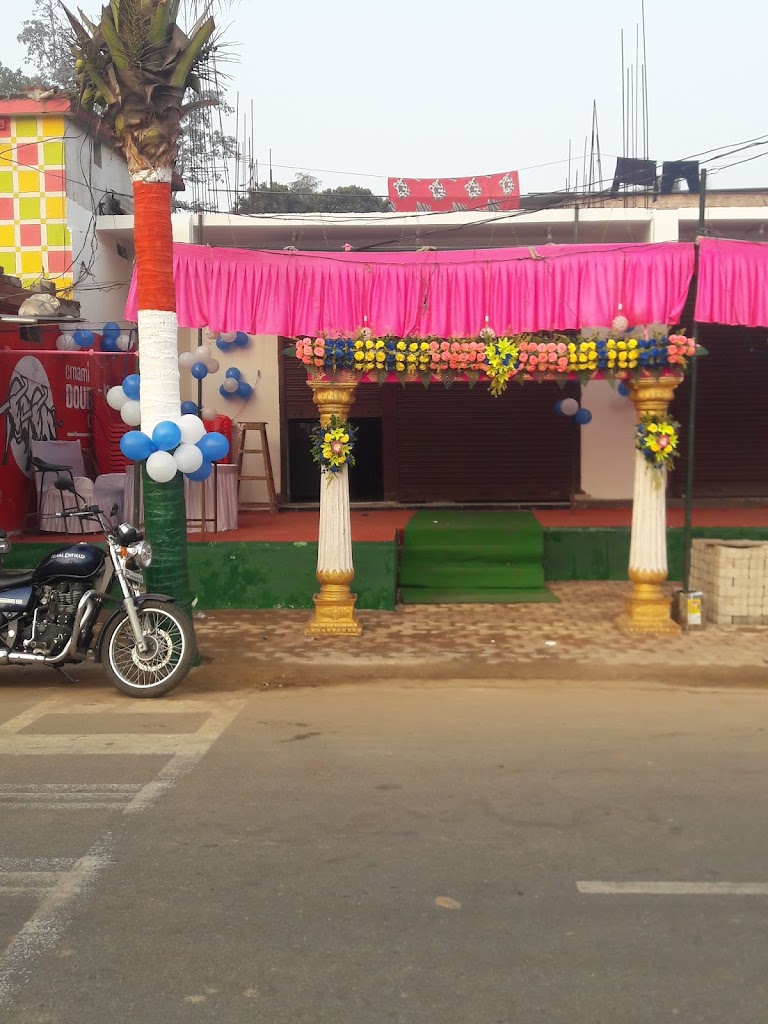 Bahadur Hotel