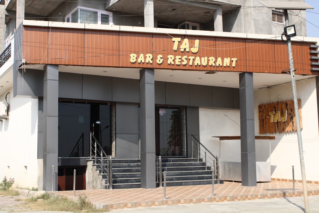Taj Hotel Restaurant Family Hall Best Restaurant Hotel In Tarn Taran
