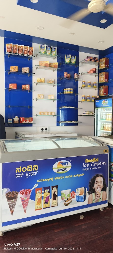 Umeesh Nndini Paarlr