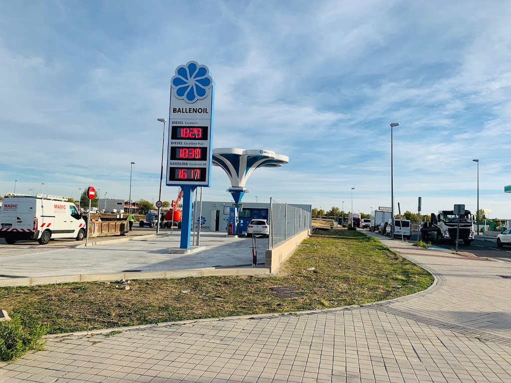 Ballenoil Leganes II — Estacion de servicio