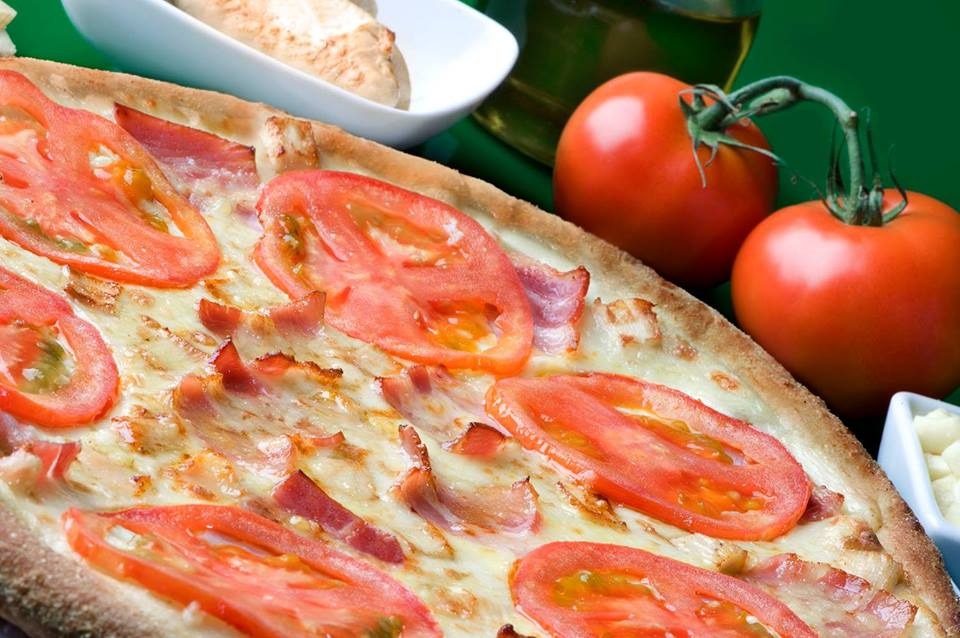 Pizzamovil Porrino — Comida y bebida