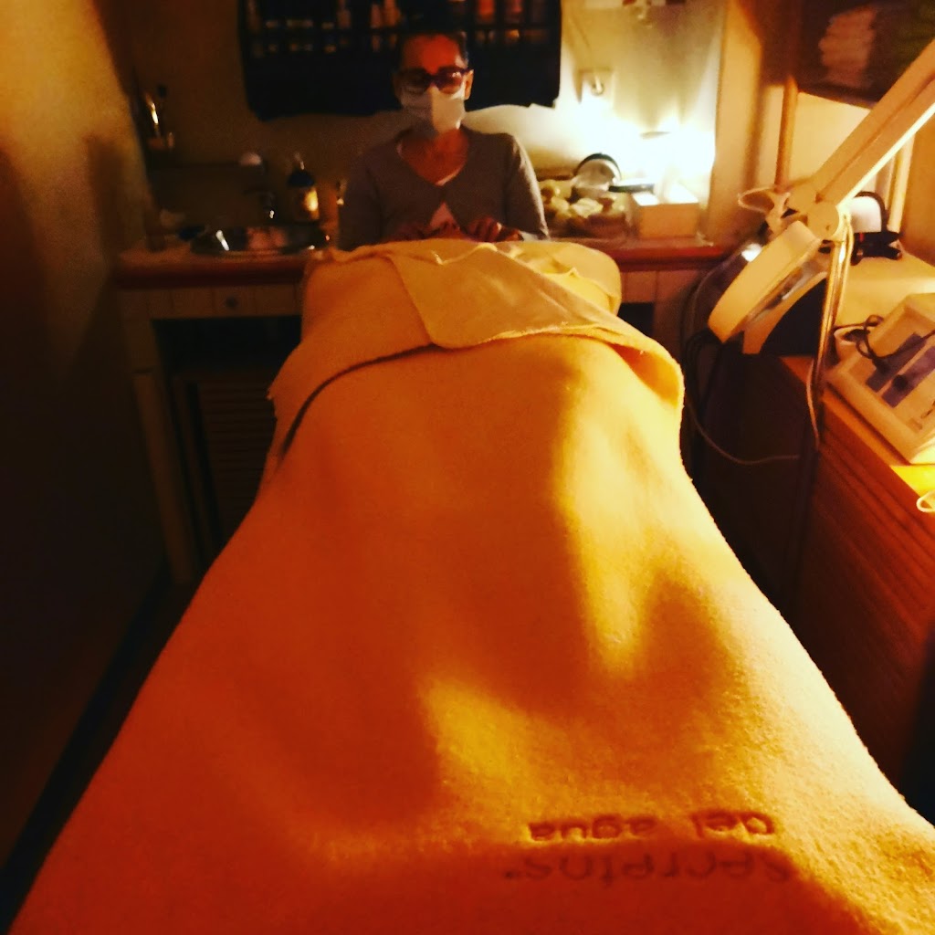 Pili Porto Belleza y Estetica 30 anos disfrutando de lo q mejor sabemos hacer.....CUIDAR DE TI.