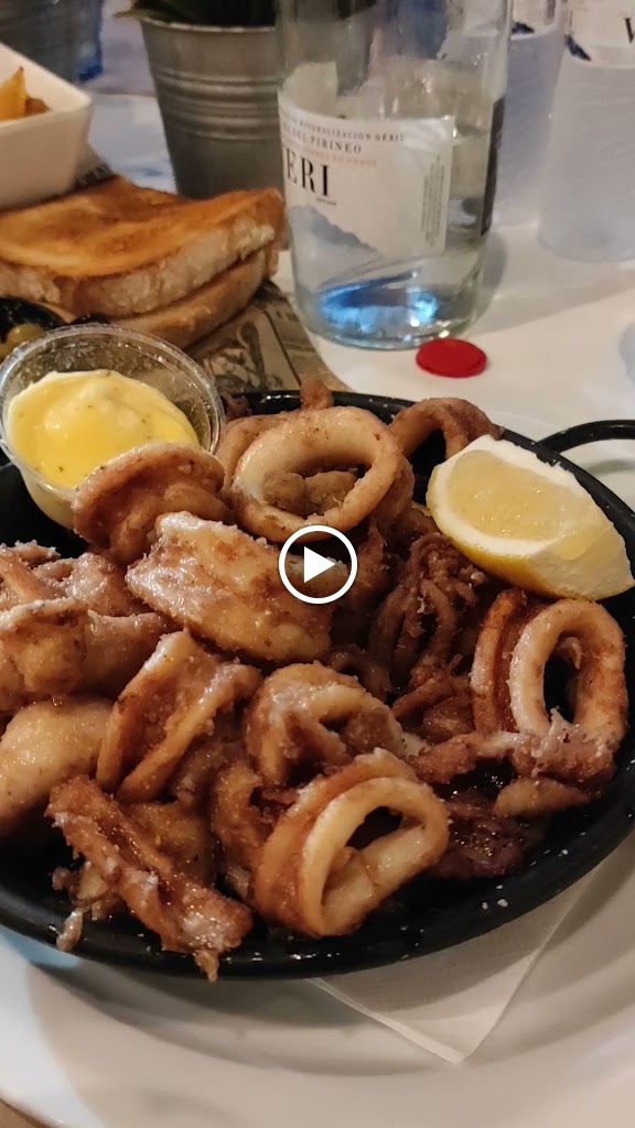 Restaurant Pizzeria La Maduixa — Videos