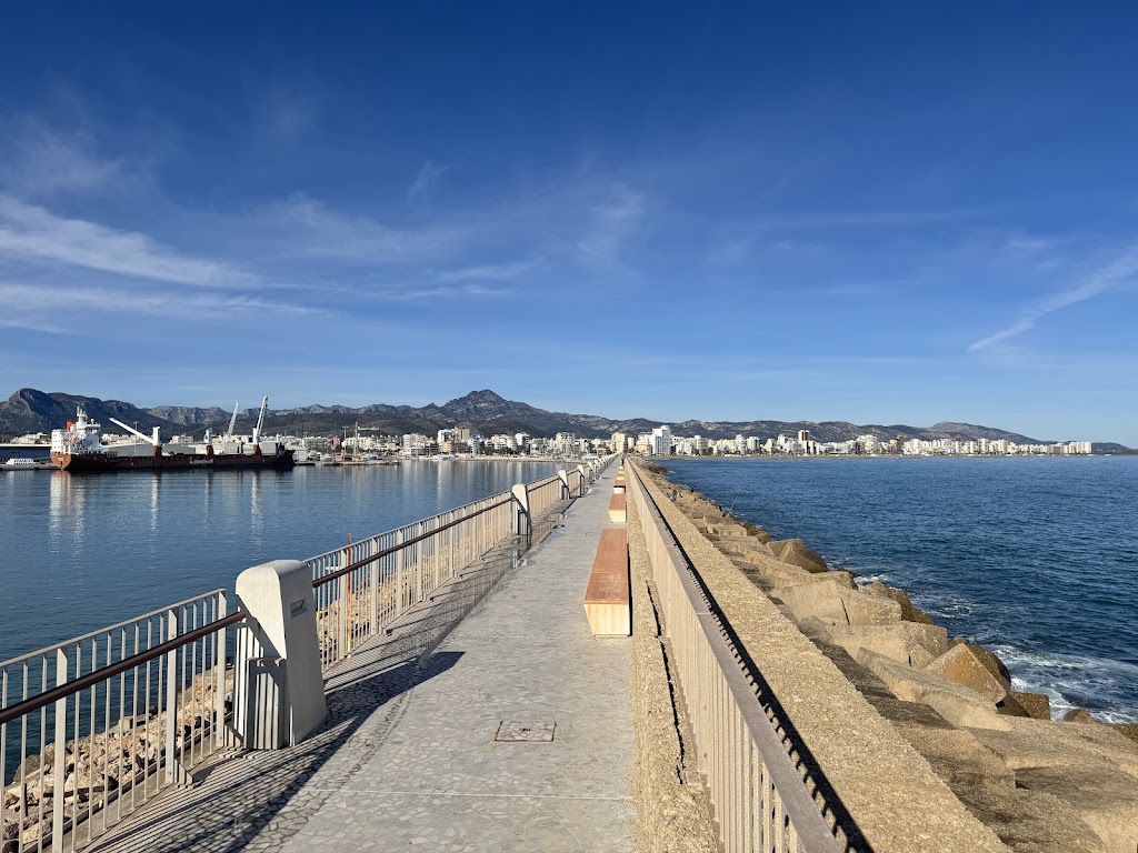 Faro del Grao de Gandia