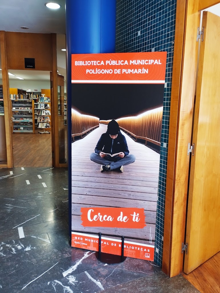Biblioteca Publica Municipal Poligono de Pumarin — Del propietario