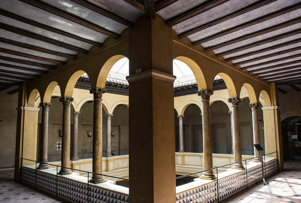 Universidad Nacional de Educacion a Distancia