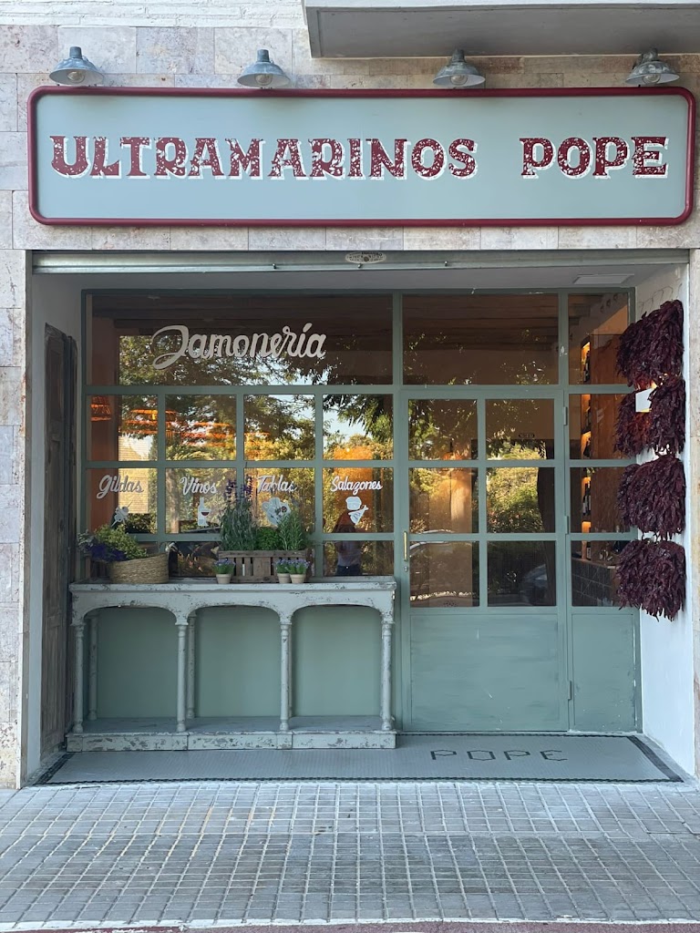 Ultramarinos Pope L'Eliana