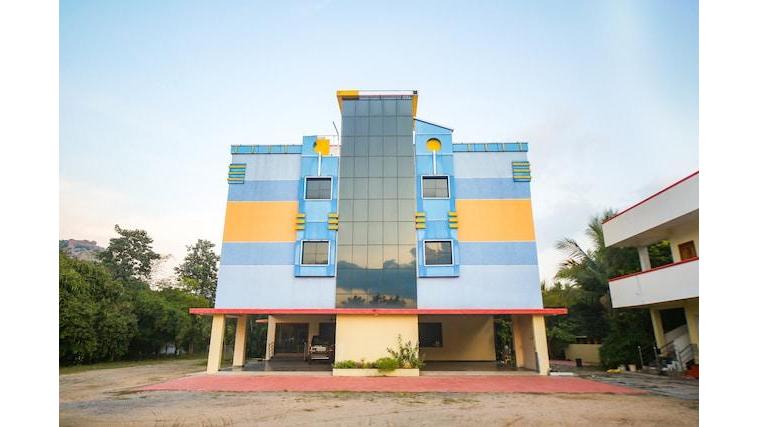 Oyo Hotel Shashva Park