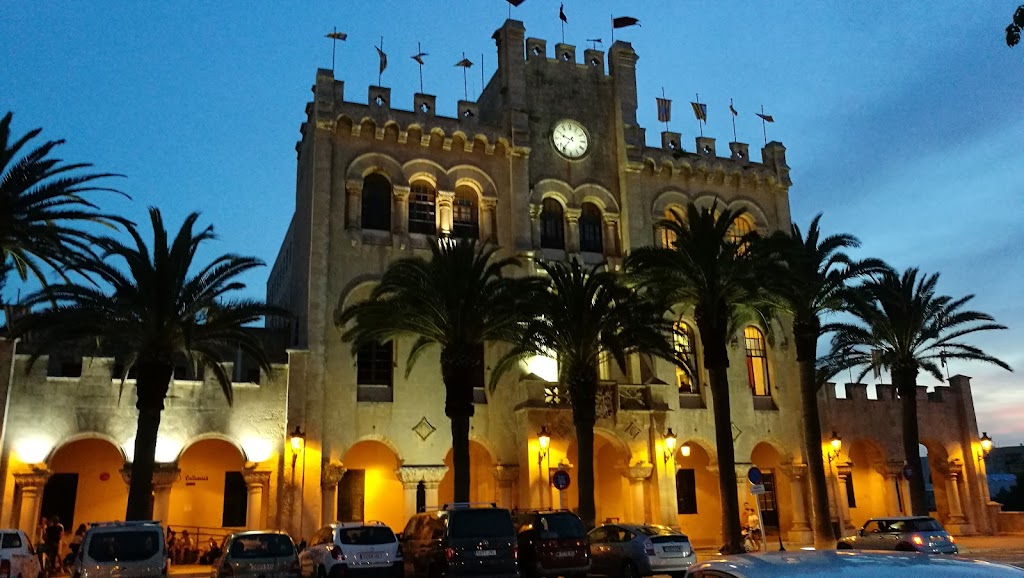 Mon Restaurant & Hotel