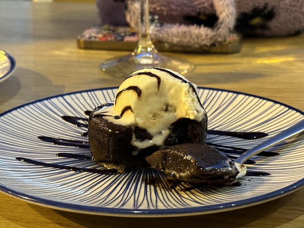 El Raconet de Sant Pere — Comida y bebida