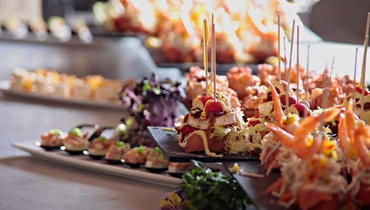 Tast Club — Comida y bebida