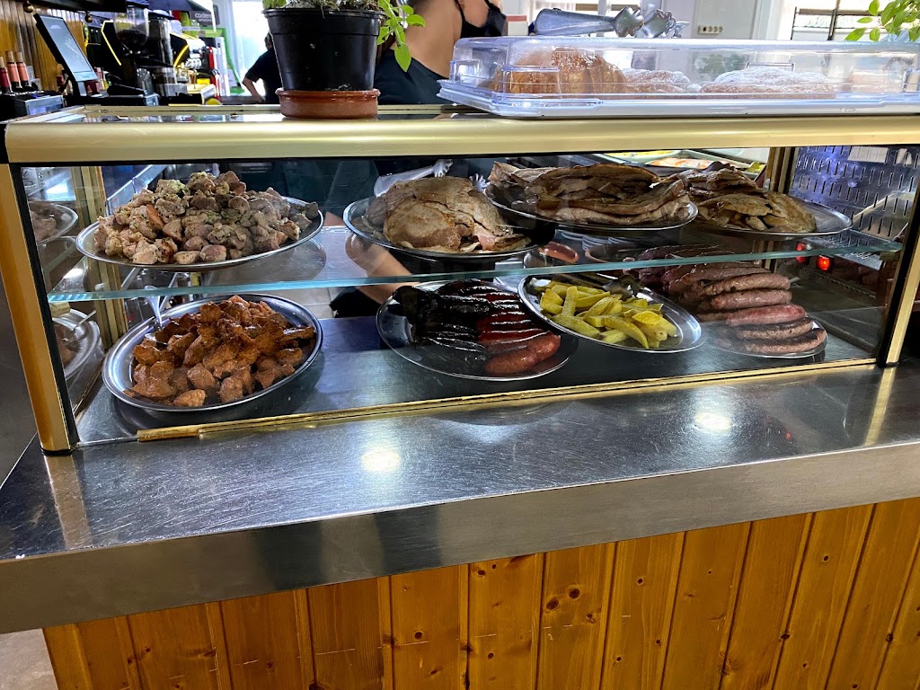 Restaurante L' Andana — Comida y bebida