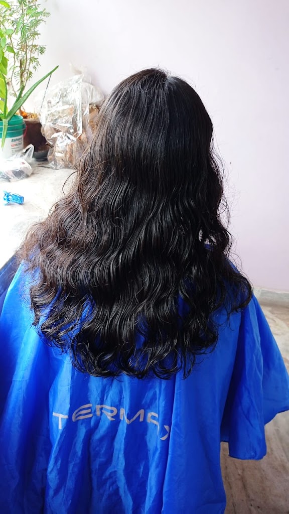 Jyoti Parlour At Home