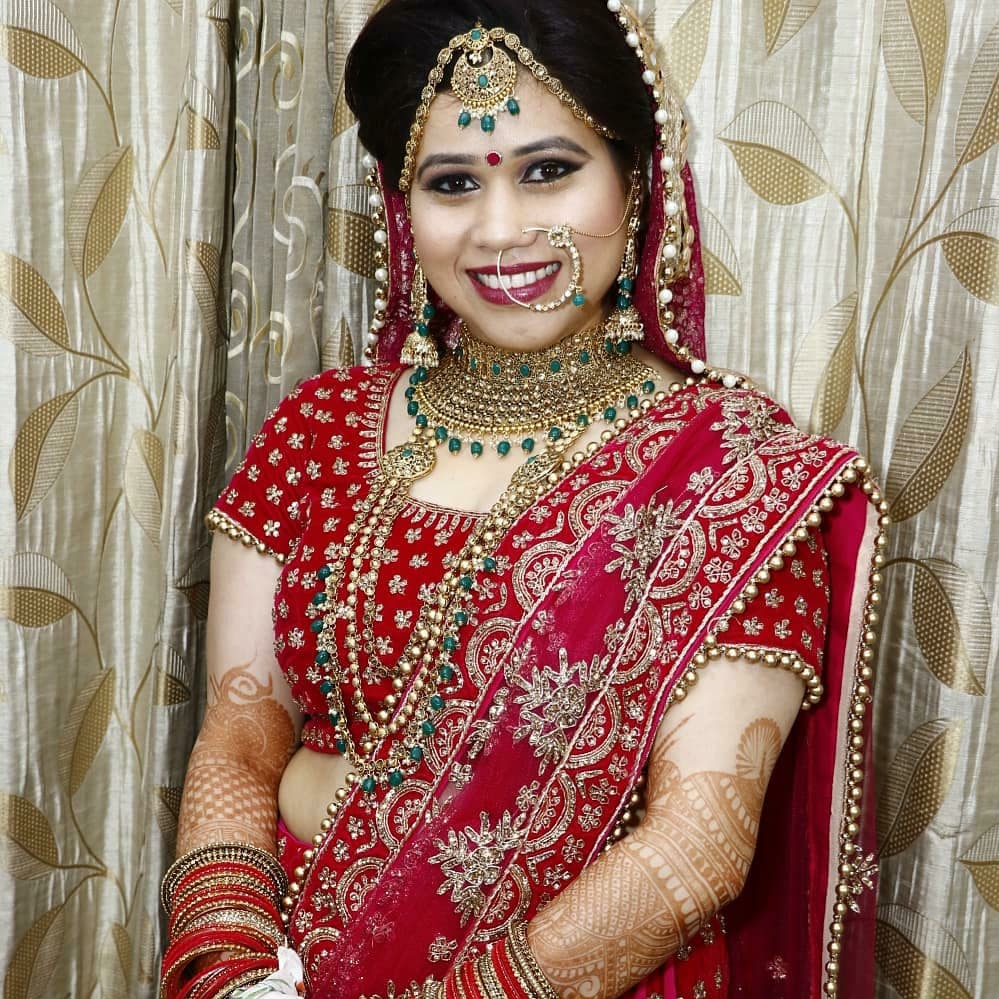 Skin Shine Herbal Beauty Parlour Training Centre