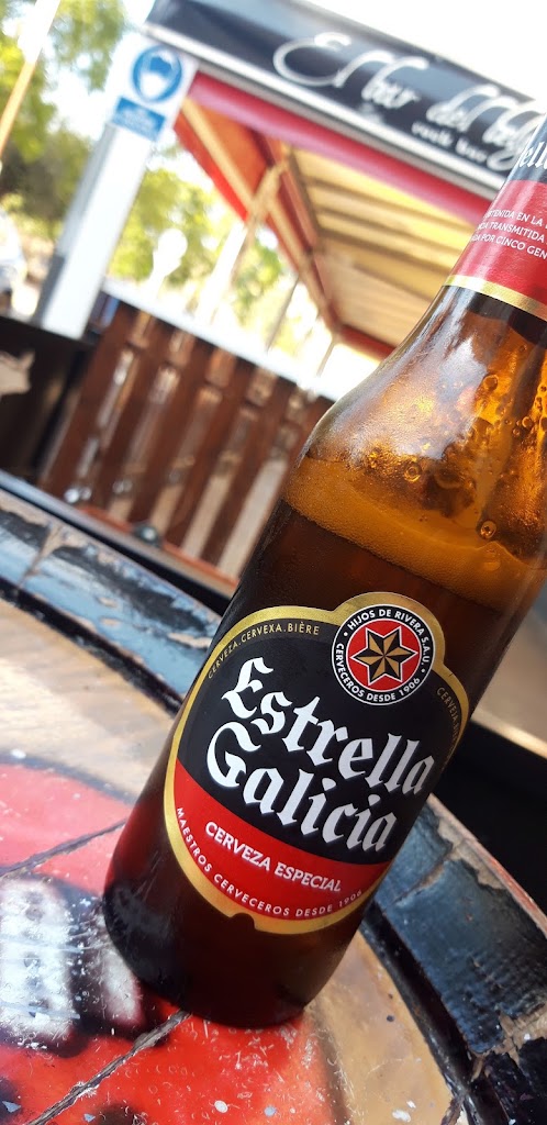 Bar El Belga — Comida y bebida