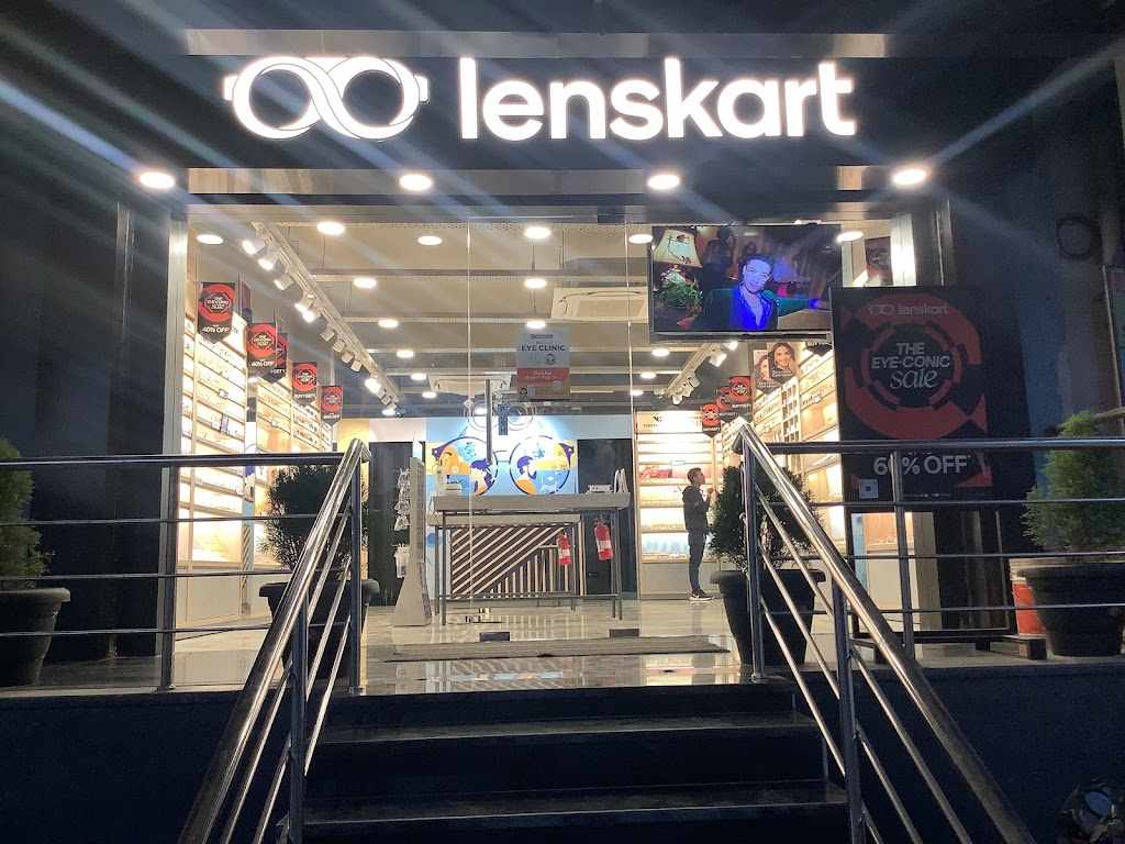 Lenskart Com At Bhawanipatna