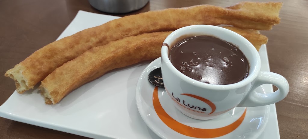 Churreria Cafeteria La Luna — Mas recientes