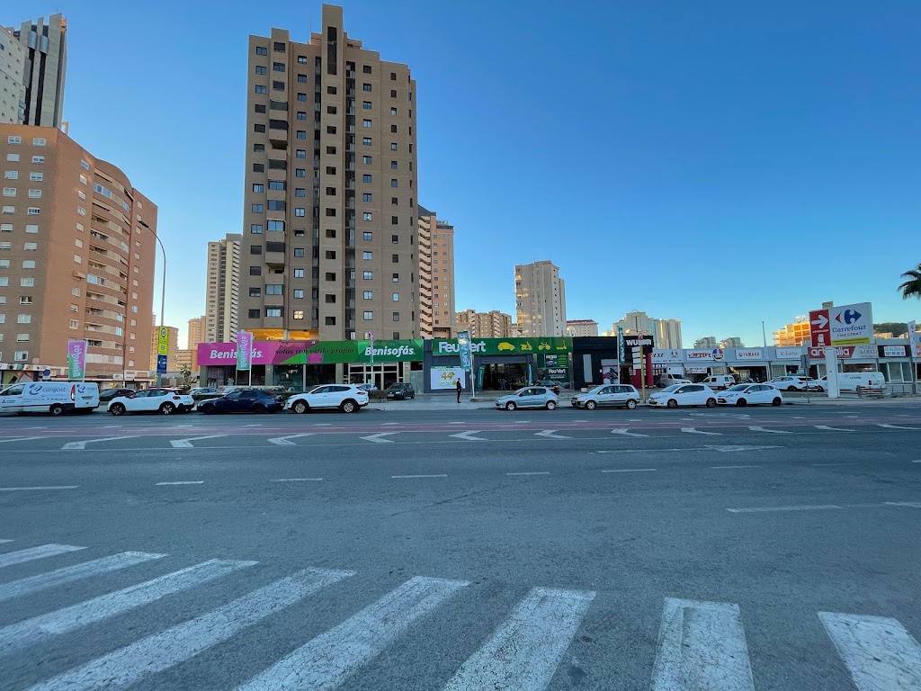 Feu Vert Benidorm — Exterior