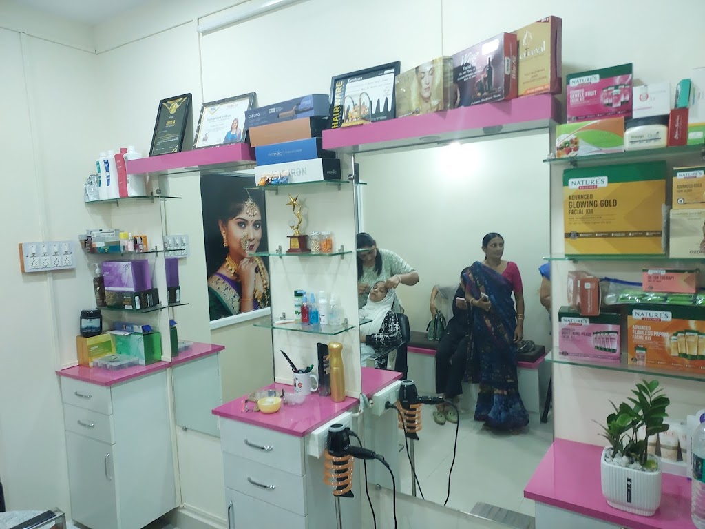 Neha Beauty Care And Makeover