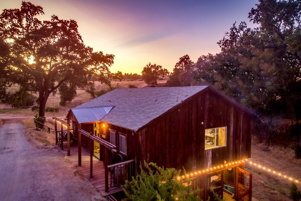 Kindred Oak Farm