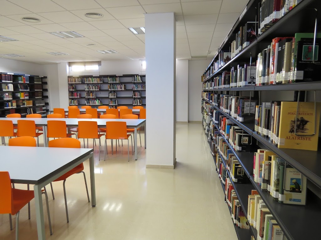 Biblioteca Publica Municipal "Barriada Virgen de la Sierra"