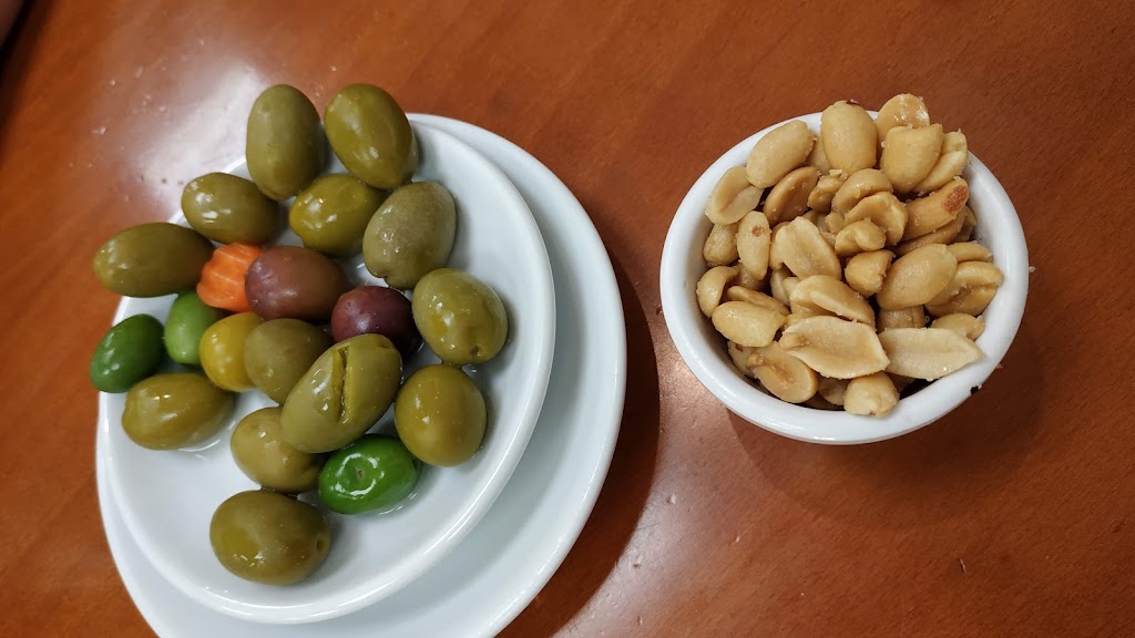 Cafe Bar Chiachio — Olea europaea
