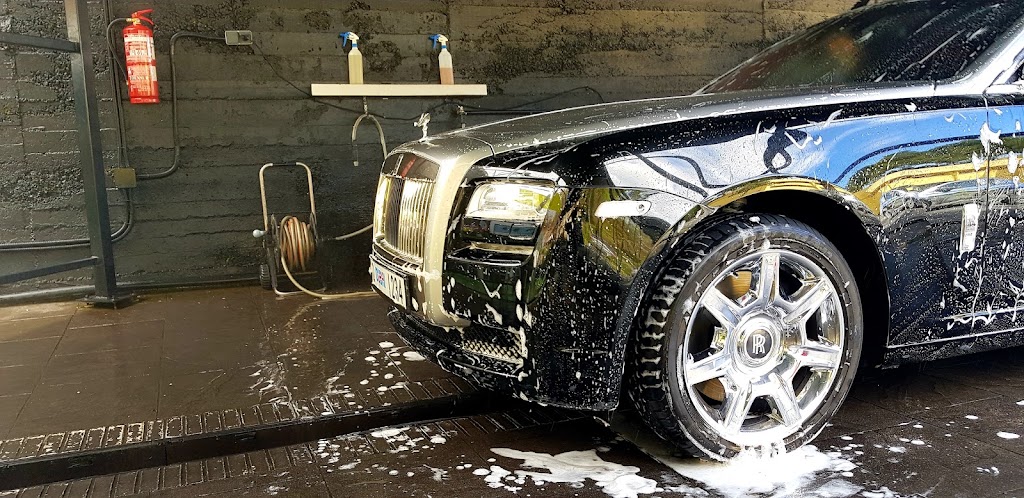 CAR WASH BY HAND DETAILED — Servicio de lavado de coches