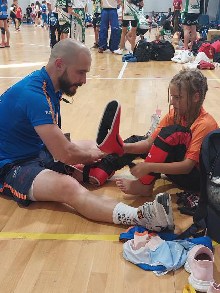 Wolves KickBoxing Club — Comunidad
