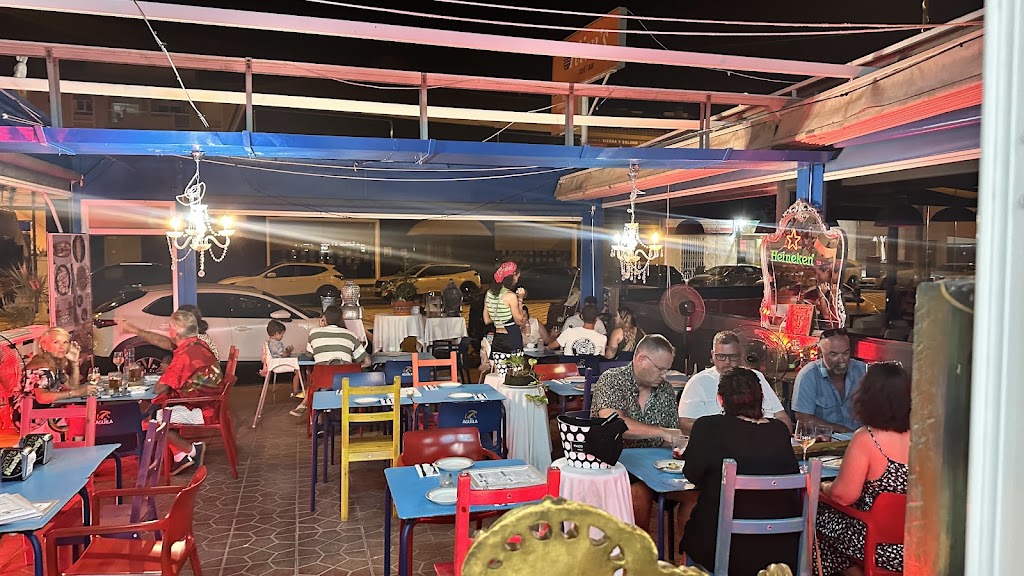 La Concha Gastrobar — Ambiente