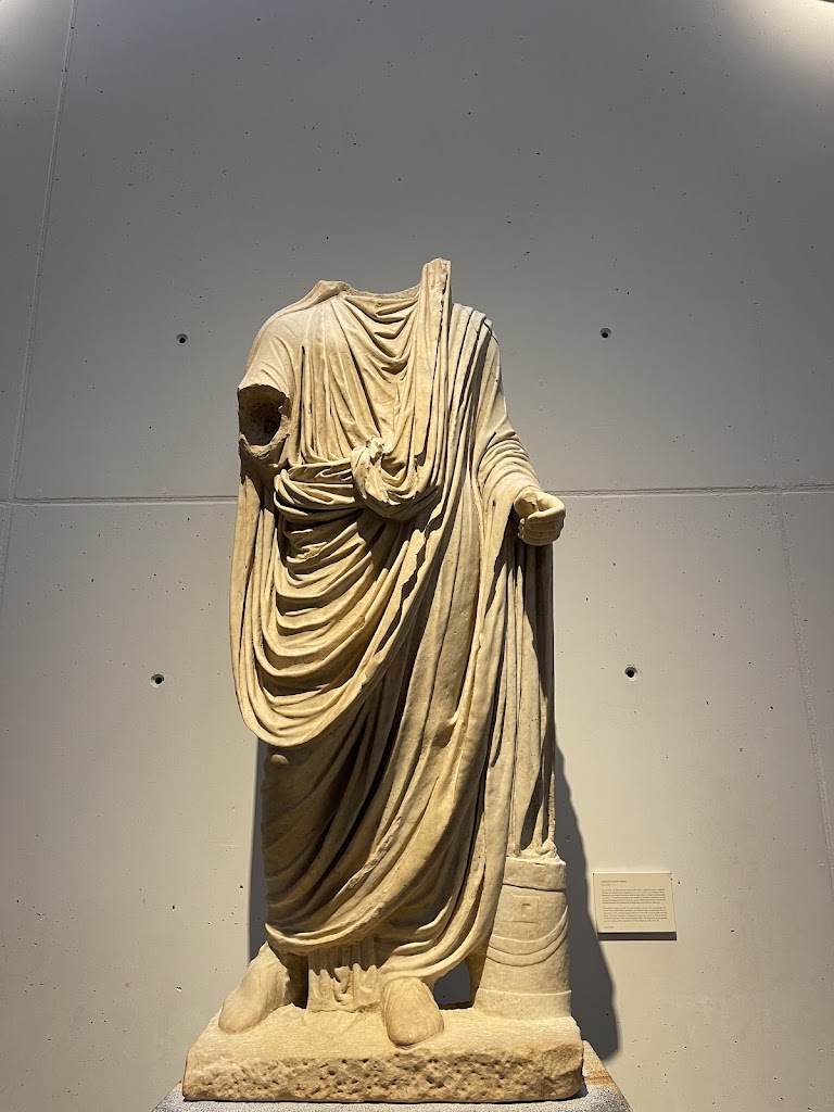 MUSEO DEL TEATRO ROMANO (ENTRADA)