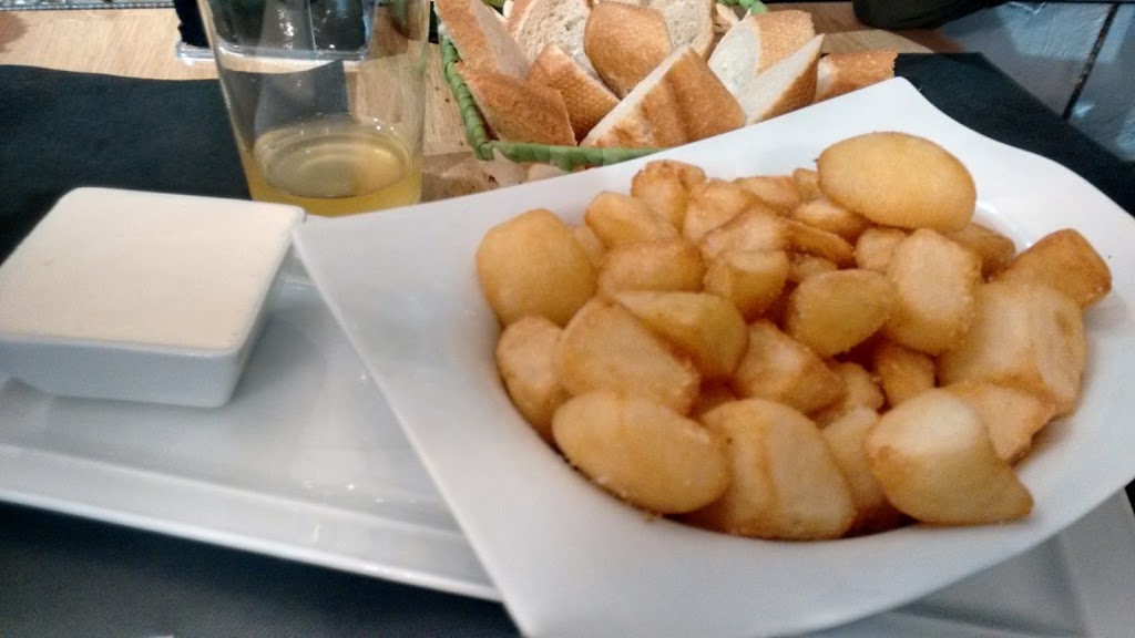 Amaiur Taberna — Comida y bebida